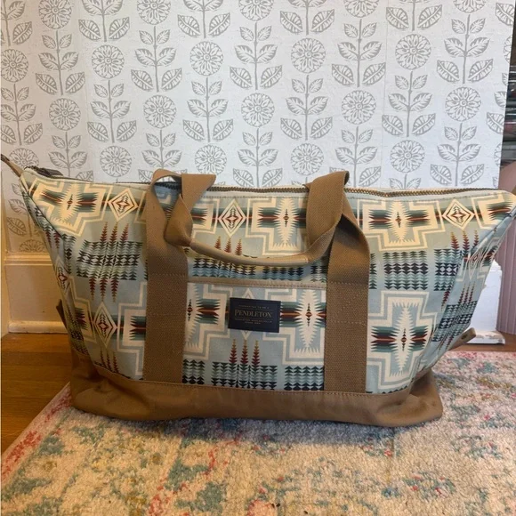 PENDLETON | EUC Harding Canopy canvas weekender bag - Picture 4 of 6